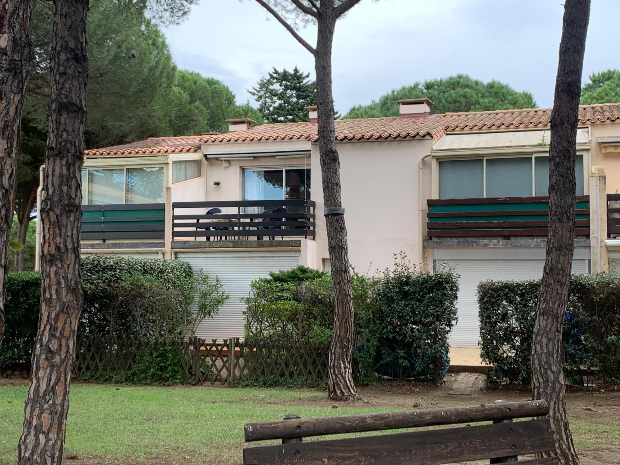 Appartement Cap D'Agde 2 Pieces Et Mezzanine Екстериор снимка
