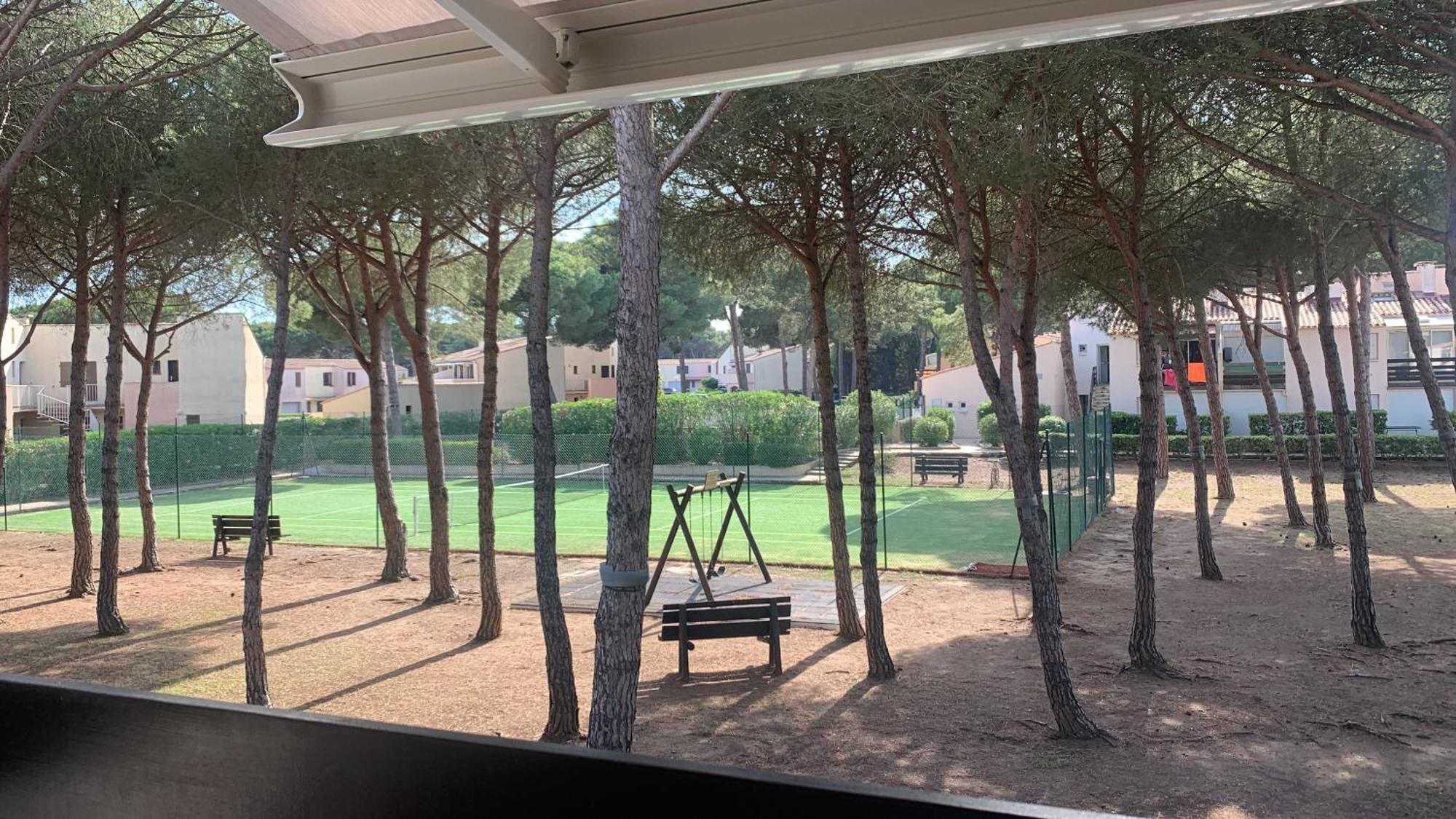 Appartement Cap D'Agde 2 Pieces Et Mezzanine Екстериор снимка
