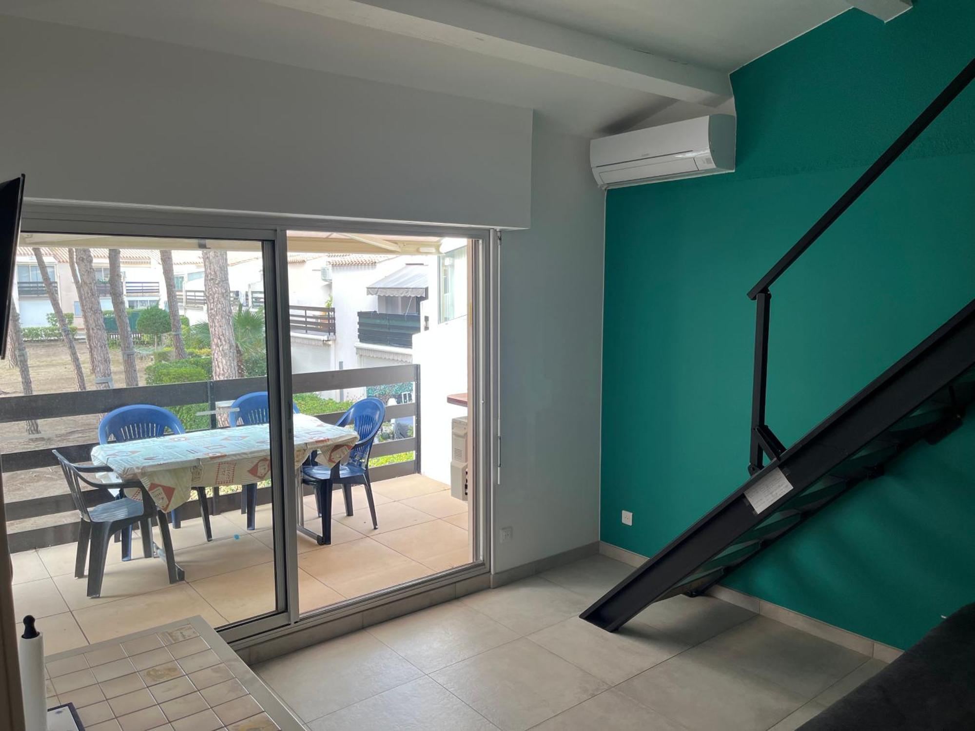 Appartement Cap D'Agde 2 Pieces Et Mezzanine Екстериор снимка