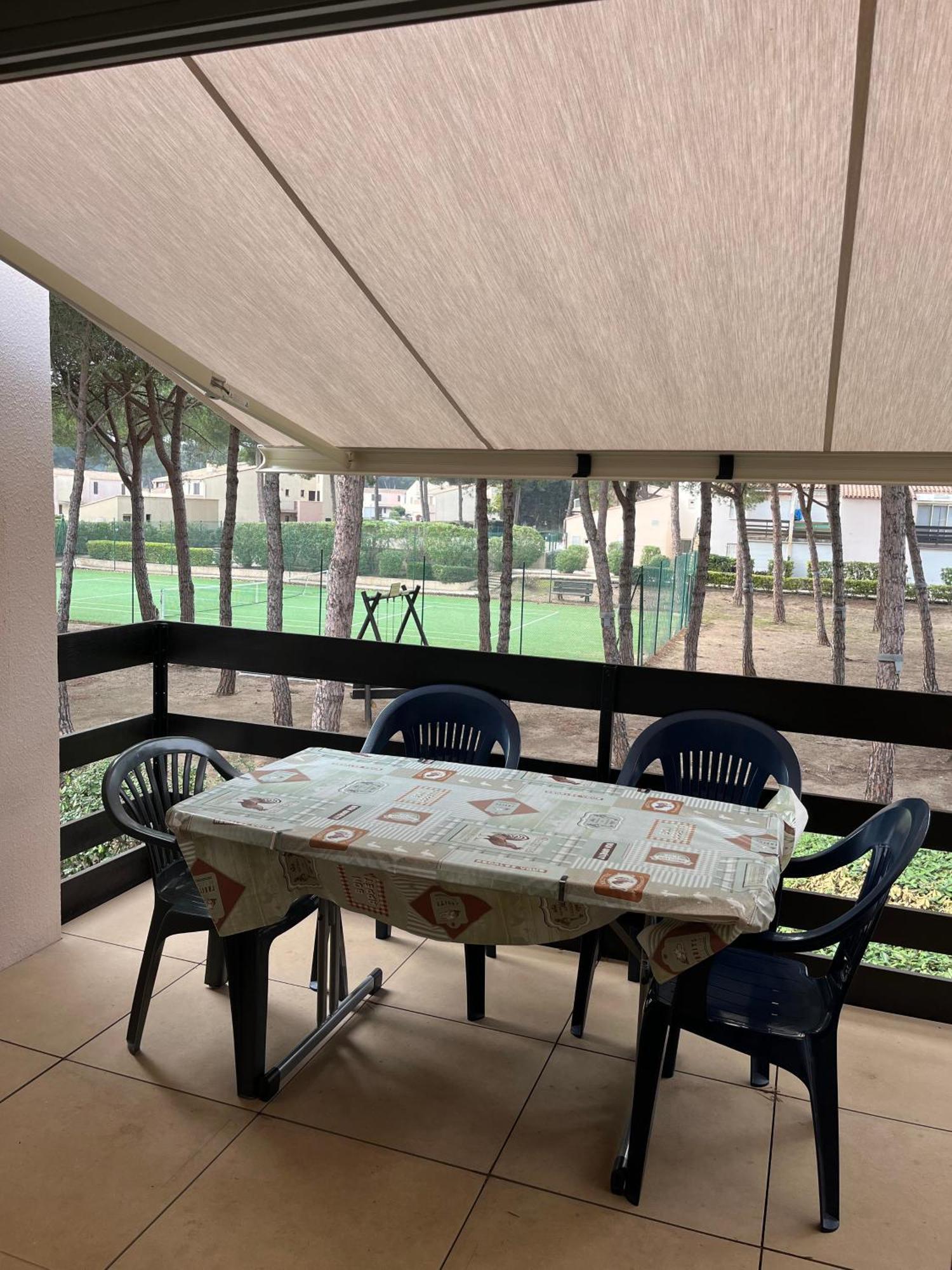 Appartement Cap D'Agde 2 Pieces Et Mezzanine Екстериор снимка
